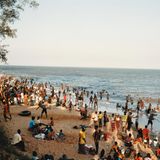 Menschen an einem Strand