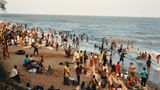 Menschen an einem Strand