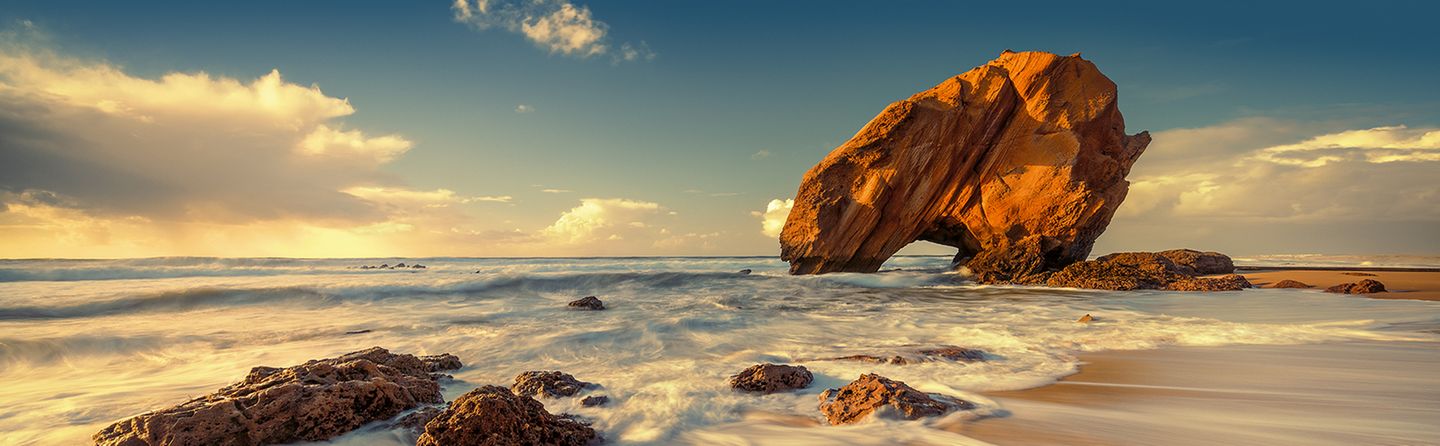 Penedo do Guincho vor Santa Cruz in Portugal
