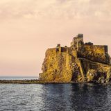 Burg von Aci Castello