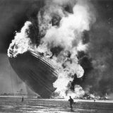 Zeppelin "Hindenburg" in Flammen