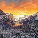 Nebel im Yosemite Valley in der Sierra Nevada