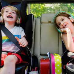 Kinder im Auto