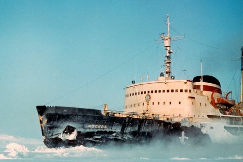 Der Eisbrecher Moskva