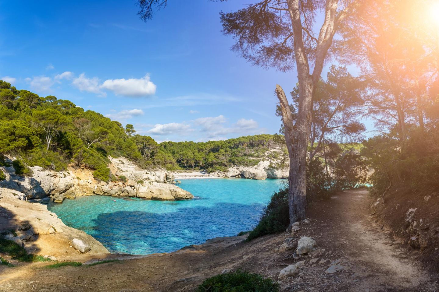 Cala Mitjaneta, Menorca