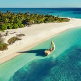 Leuchtturm am Strand der Insel Fanjove, Tansania