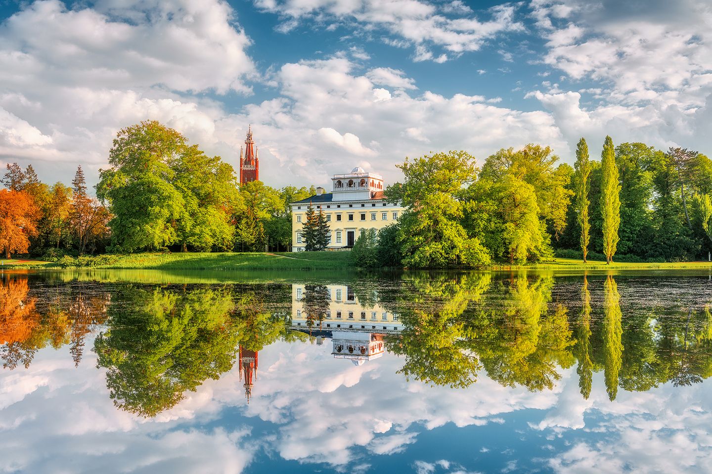 Gartenreich Dessau-Wörlitz Musterschloss im Landschaftspark in Wörlitz
