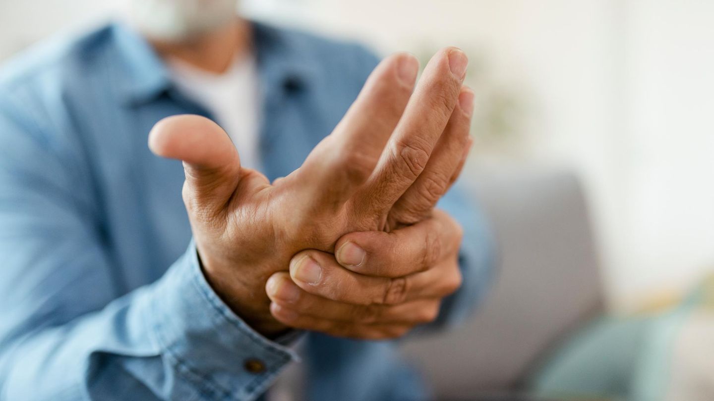 Rheumatoide-Arthritis-Schon-die-ersten-Alarmsignale-sind-ernst-zu-nehmen-GEOplus