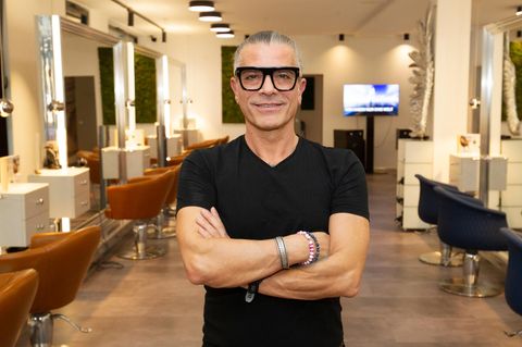 Seit 2021 sammelt Emidio Gaudioso die Haarreste in seinem Salon. Mittlerweile helfen 1000 weitere Friseure mit