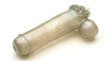 Glas in Form eines Phallus