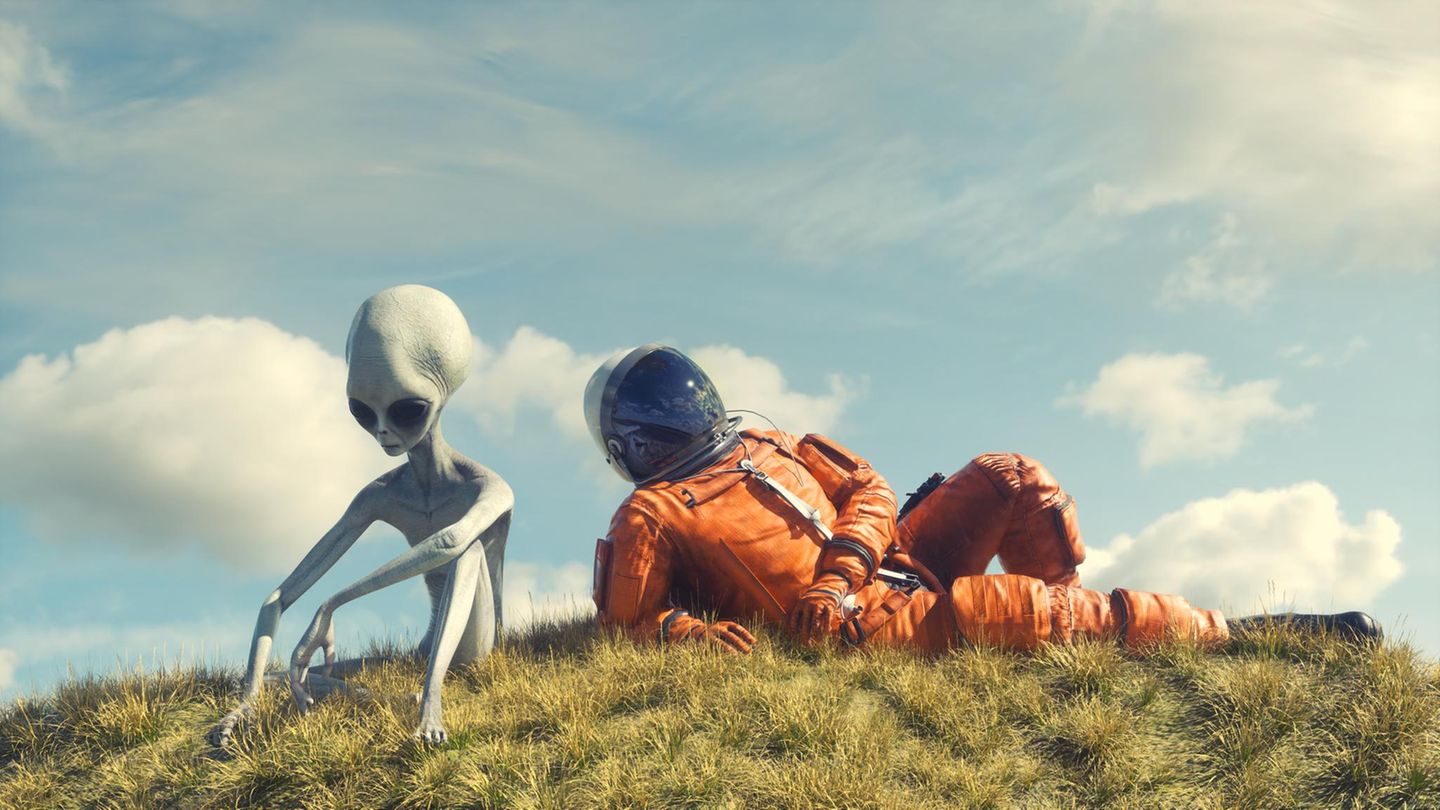 Kommunikation-Das-Alien-am-Esstisch-So-bleiben-Eltern-mit-Teenagern-im-Gespr-ch-GEOplus