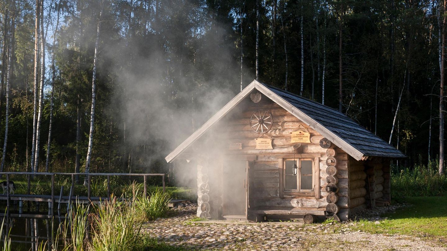 Reportage-Zu-Besuch-in-Estlands-Rauchsaunen