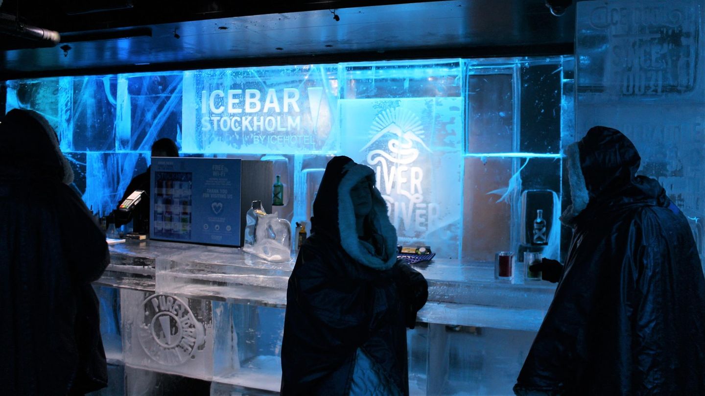ICEBAR im ICEHOTEL Stockholm
