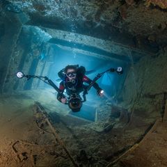 Unterwasserarchäologie: Versunkene Schätze am Meeresgrund: Ein Tauchgang zu verlassenen Schiffswracks
