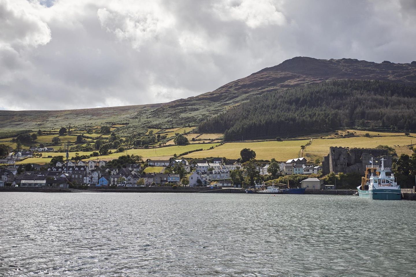 Carlingford Carlingford mit Blick auf die Burg