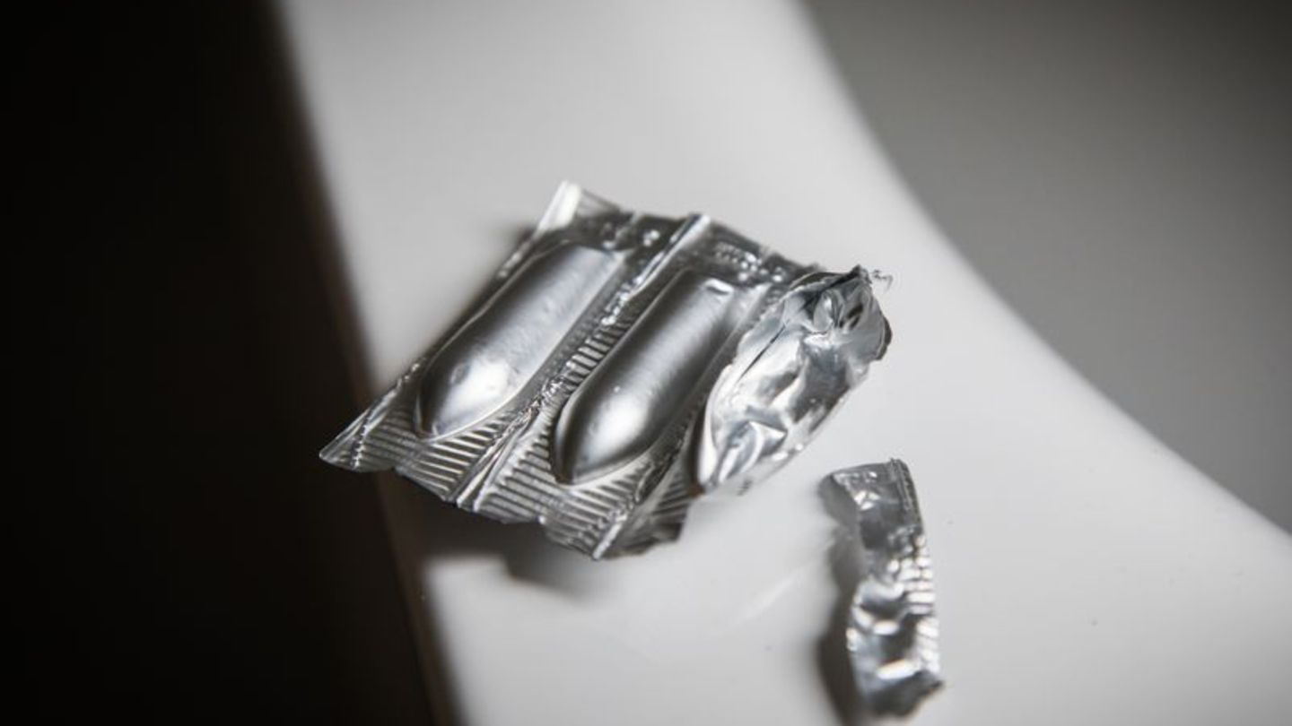 Medikamente-4-Tipps-So-gehen-Z-pfchen-besser-rein