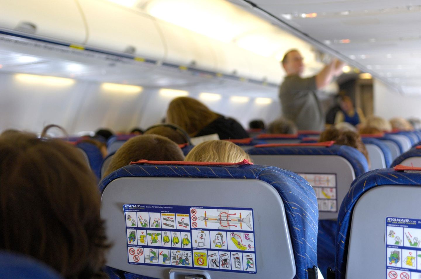 Boardingsituation im Passagierflugzeug