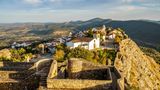 Die  charmante Stadt Marvao, gesehen von der mittelalterlichen BurgDie, Alentejo