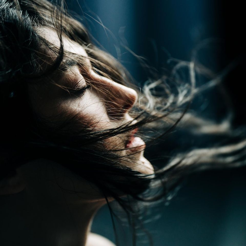 Für uns und unsere Familie schätzen wir die Zukunft rosiger ein, als die Wahrscheinlichkeit nahelegen würde  