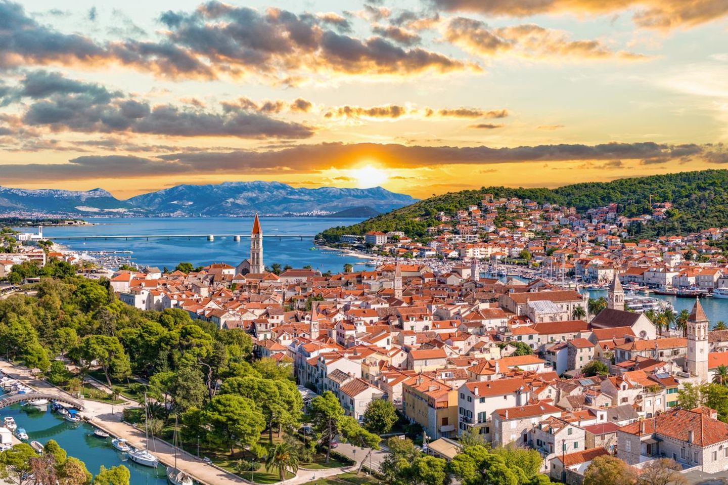 Trogir Skyline im Sonnenuntergang