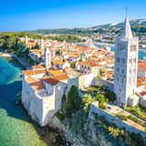 Übersicht über die historische Altstadt von Rab