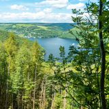 Hirschley - Eifel-Blick auf den Rursee und Woffelsbach im Nationalpark Eifel im Sommer