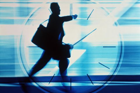 Illustration gestresster Mann guckt auf die Uhr