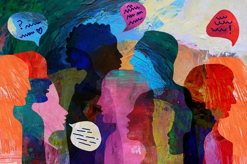 Gemalte Illustration verschiedener Menschen Köpfe, die reden mit Sprechblasen