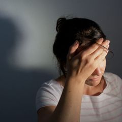 Konzentrationsschwierigkeiten, innere Unruhe und Stimmungsschwankungen können Warnzeichen von ADHS sein. Foto: Oliver Killig/dpa