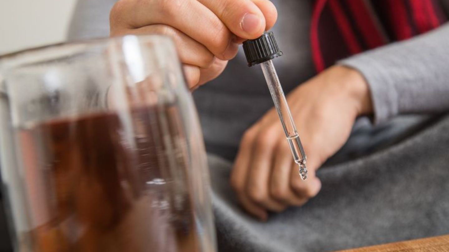 Kapseln, Tabletten, Tropfen, Säfte: Nahrungsergänzungsmittel mit Vitamin D gibt es in ganz unterschiedlichen Formen. Foto: Chris
