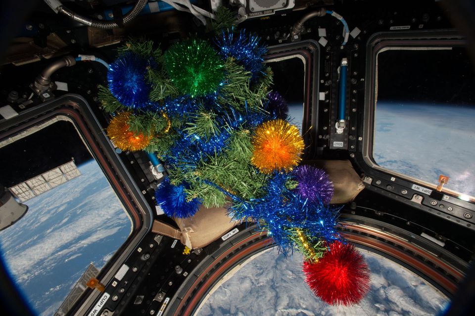 Stille Nacht im All: Auch auf der Raumstation ISS wird Weihnachten gefeiert