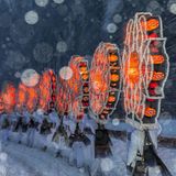 Spektakuläre Lichtgestalten wandern im österreichischen Alt-Ebensee durch die Januar-Rauhnacht: In ihren schweren, leuchtenden Kappen tragen die Glöckler Kerzen – und treiben damit die Dunkelheit aus. 