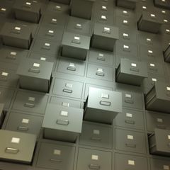 Stereotype helfen, andere schnell und einfach einzuschätzen. Dabei bedient sich die Wahrnehmung eines speziellen Koordinatensystems. Es beurteilt andere nach der unterstellten Wärme und Kompetenz