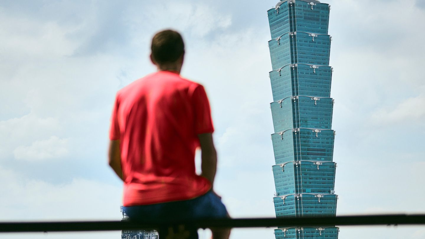 Extremsport-Klettertour-live-am-Wolkenkratzer-Wie-viel-Risiko-darf-man-zeigen-