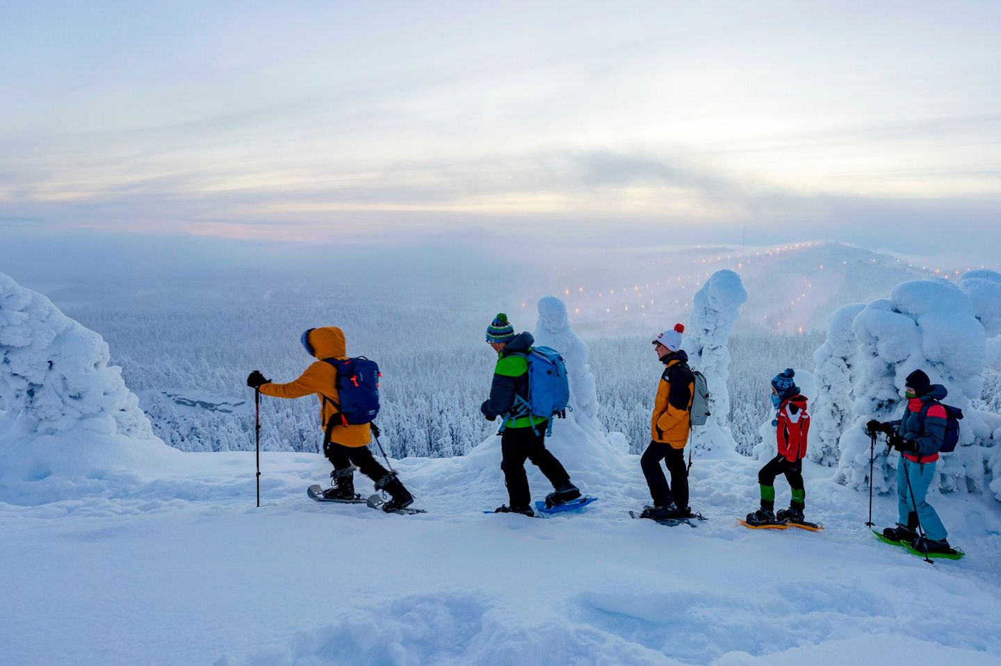 Schneeschuhwandern im Oulanka National-Park