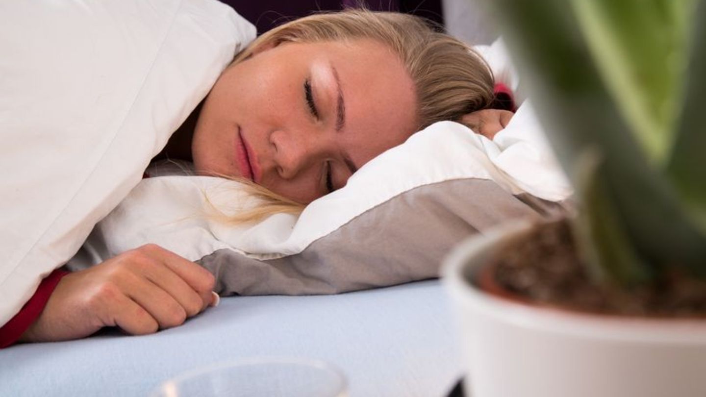 Schlaf-st-rkt-die-Seele-rztin-Schlaf-ist-t-gliche-Therapieeinheit-f-r-das-Gehirn-