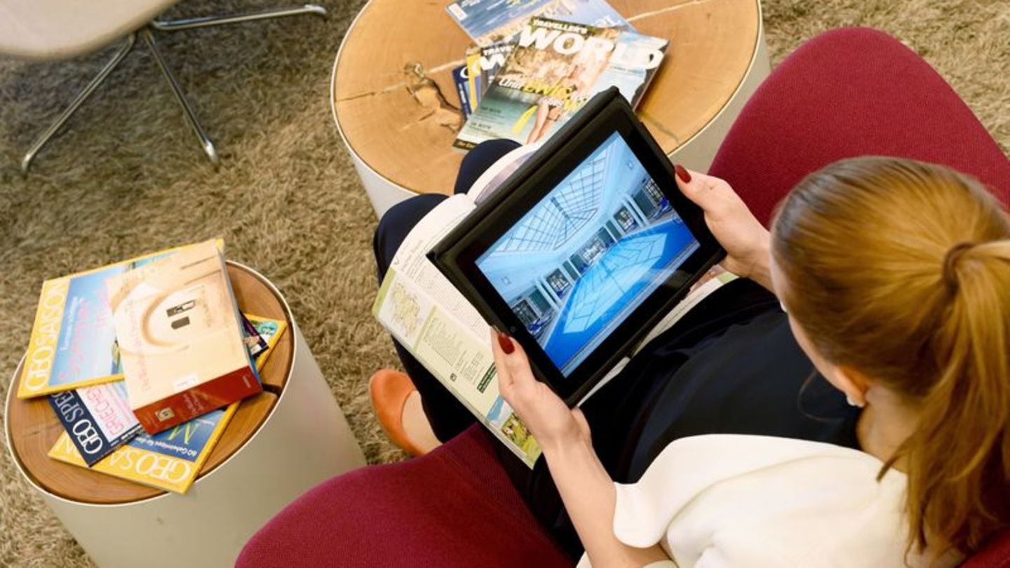 Wer sich für ein Nebensaisonziel entscheidet, kann bei der Reisebuchung Geld sparen. Foto: Jens Kalaene/dpa-tmn