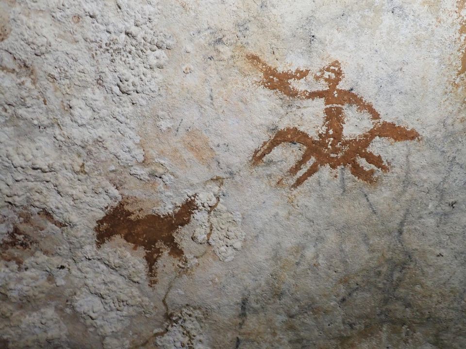 Höhlenmalerei in einer Höhle in Indonesien