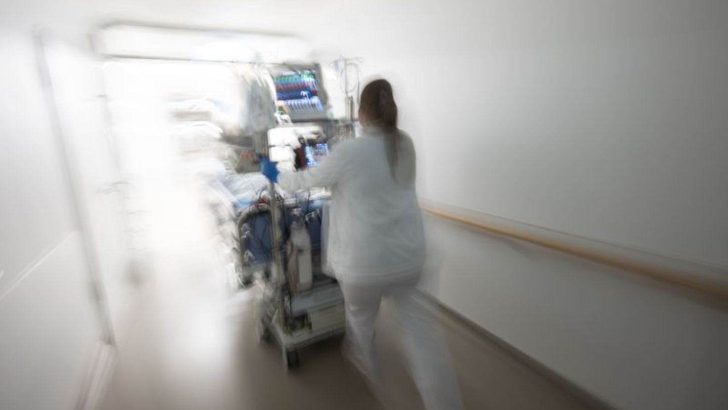 Kliniken sind dazu verpflichtet, leicht erreichbare Beschwerdestellen einzurichten. Foto: Marijan Murat/dpa/dpa-tmn