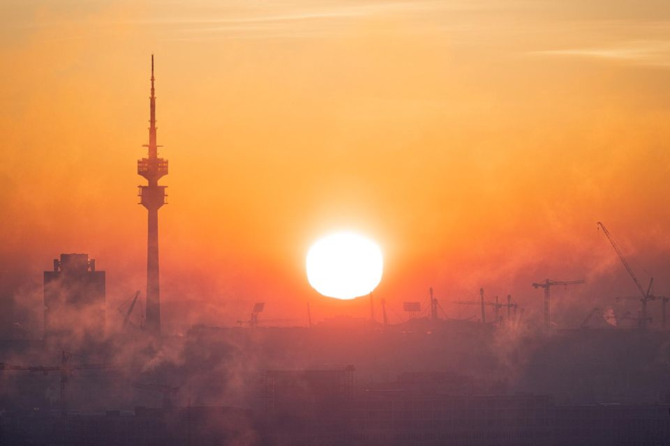 Untergehende Sonne in München