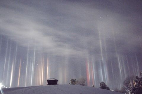 Lichtsäulen am Himmel