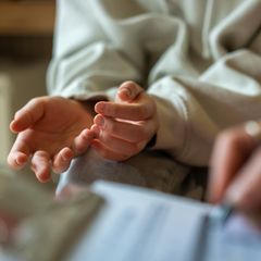 Nahaufnahme einer Therapiesitzung