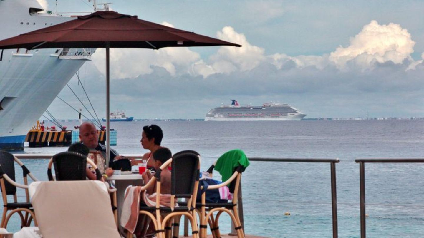 Kreuzfahrtpassagiere aufgepasst: Seit Januar 2026 sind Einfuhr und Verkauf von Vapes und E-Zigaretten in Mexiko verboten, auch f