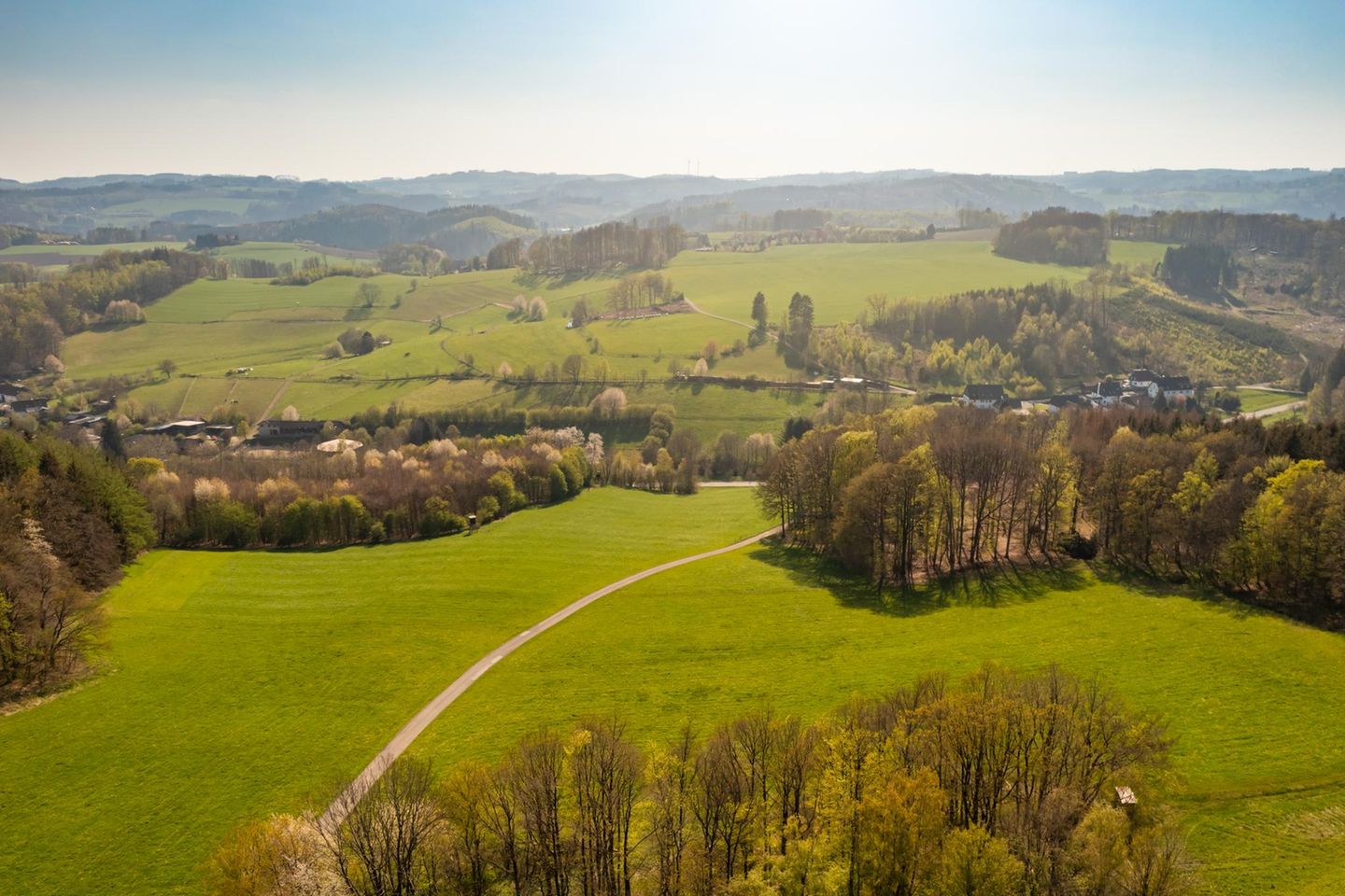 Ein Blick aufs Sauerland im Frühling