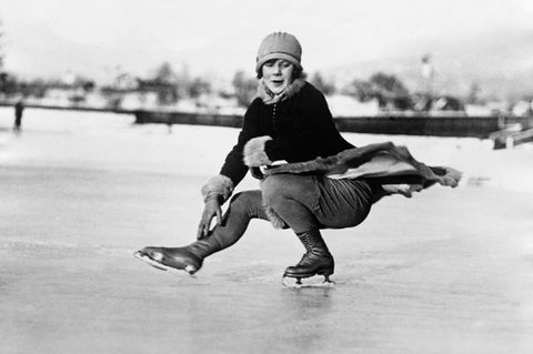 Bei den Olympischen Winterspielen 1928 in St. Moritz geht der Stern von Sonja Henie auf. Zwei weitere Olympiatitel folgen