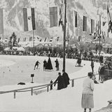 Der Start des 10.000-Meter-Eisschnelllaufs bei den Olympischen Winterspielen in Chamonix