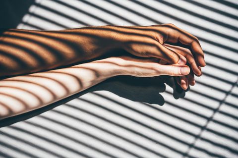 Sinnliche Eindrücke wie Berührungen können sich im Körpergedächtnis verankern – und später Reaktionen auslösen