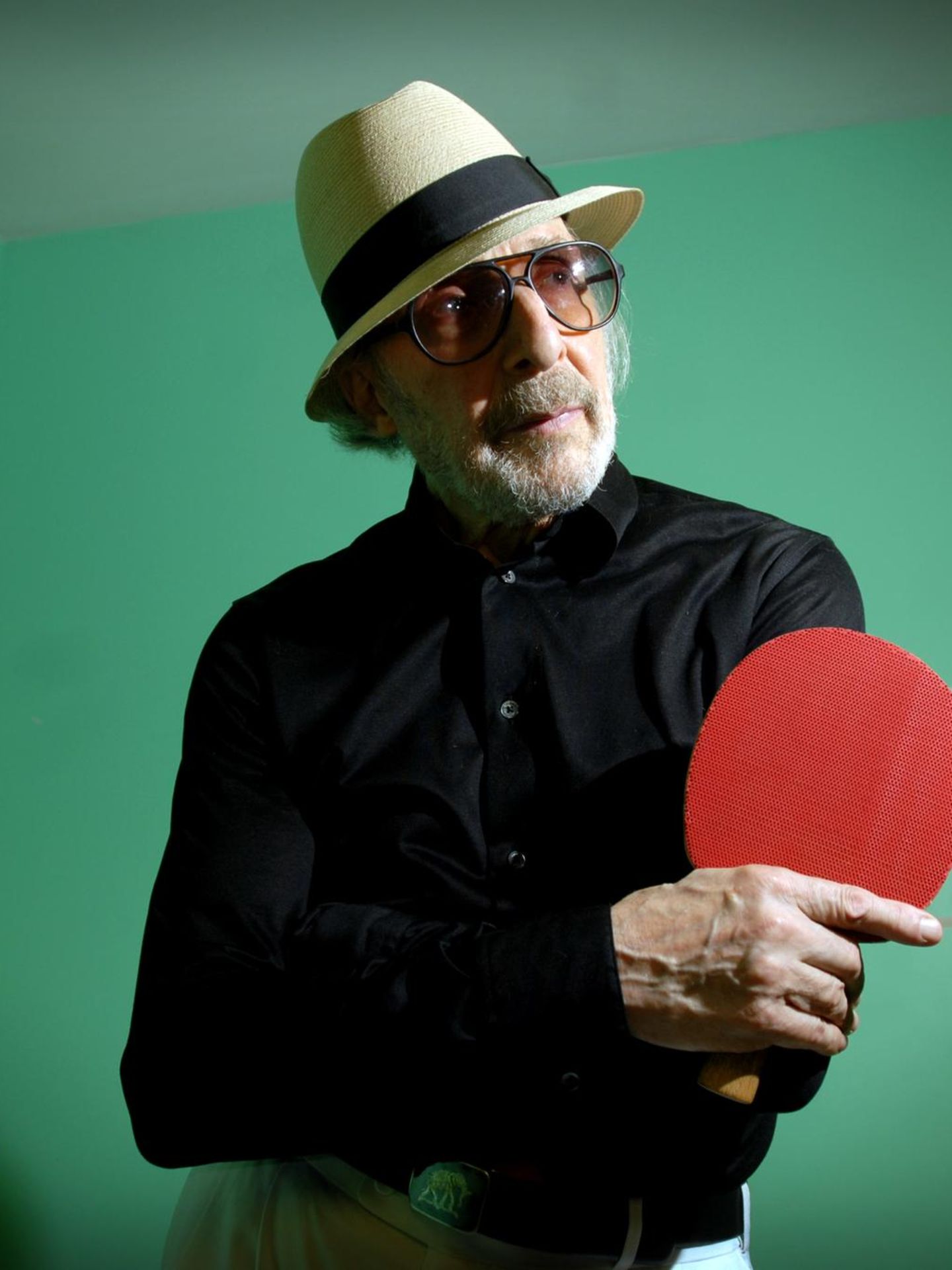 Marty Reismann Portrait mit Tischtennischläger 2007