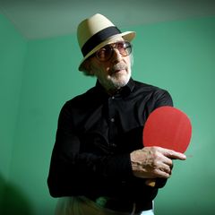 Marty Reismann Portrait mit Tischtennischläger 2007