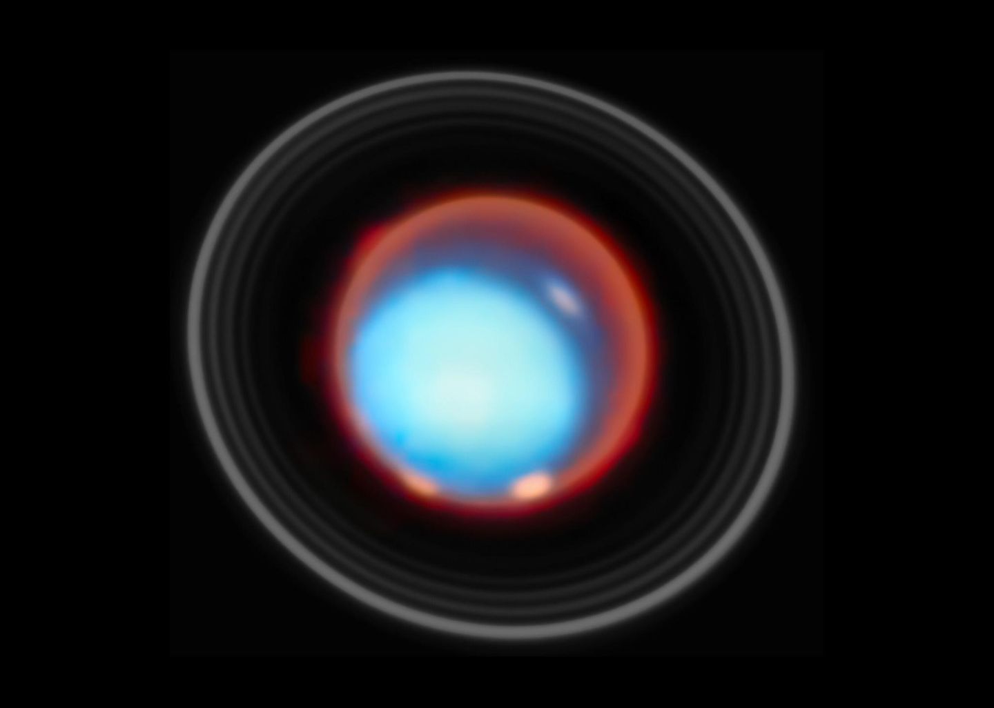 Uranus mit Atmosphäre